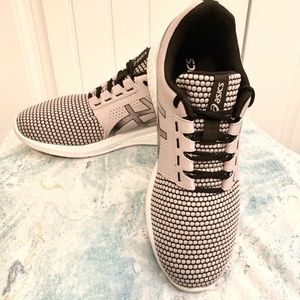 ASICS Running Shoe Women